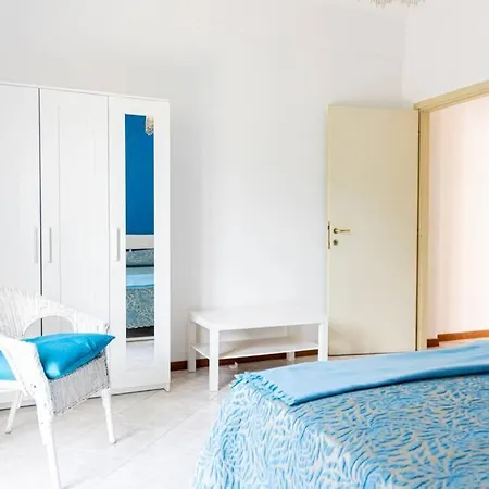 Incantevole A 2 Passi Dal Mare Apartment *